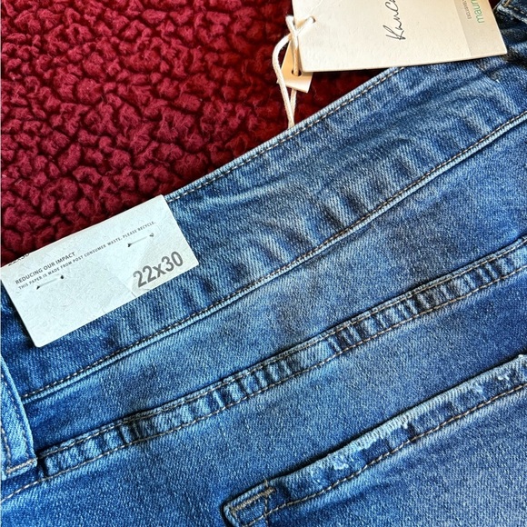 Kancan mid rise straight leg medium wash distressed jeans pants 22x30 plus size - Picture 5 of 8